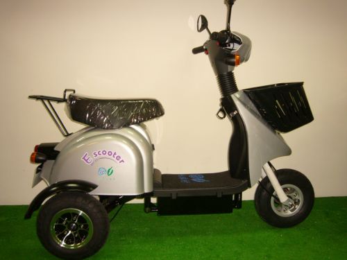 小馬哥電動三輪車GV-301