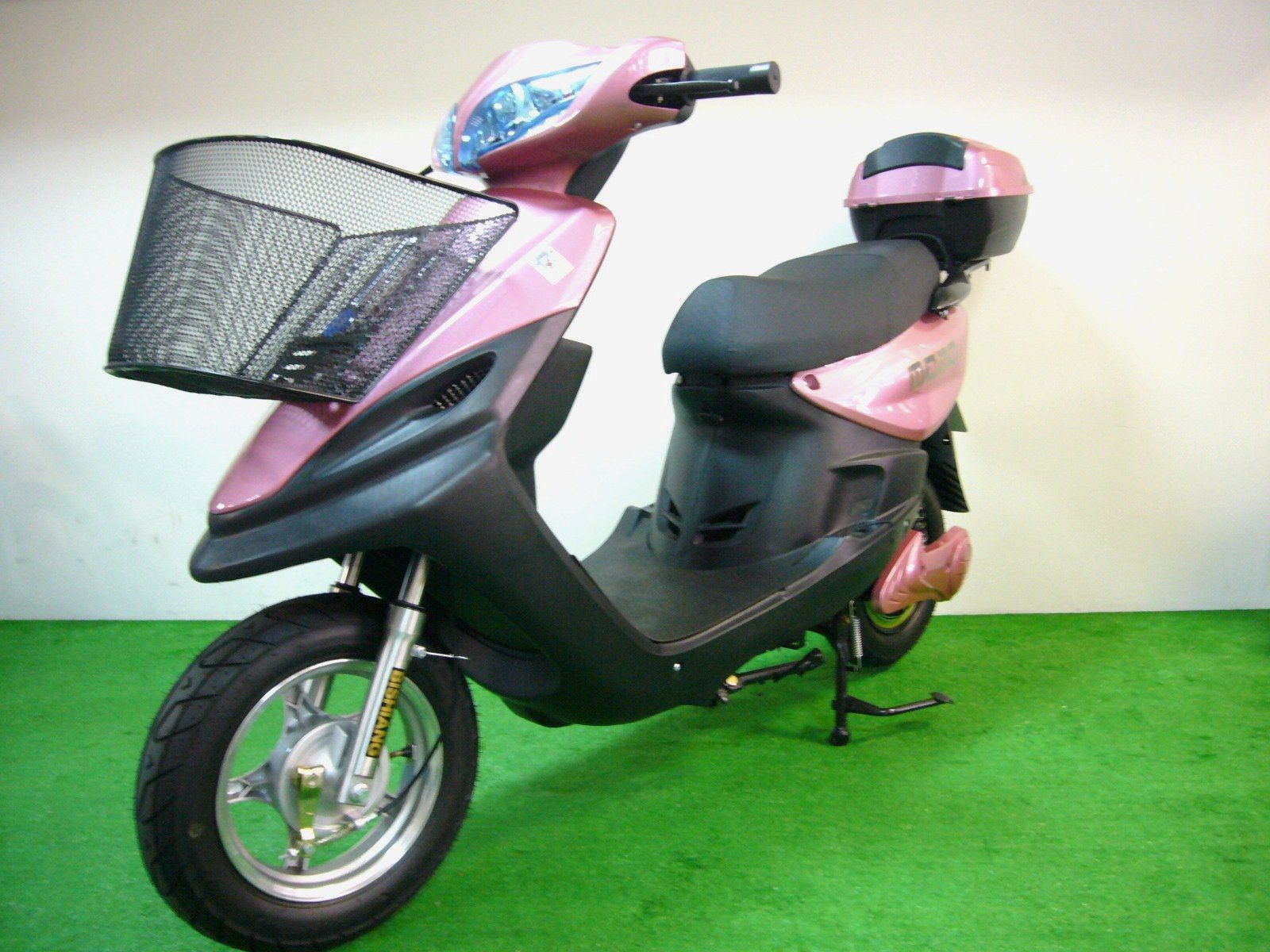 MOMO電動自行車TSV7