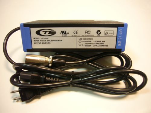 電動車24V- 5A充電器