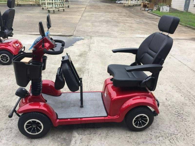 鑫程四輪雙人座椅電動代步車413S