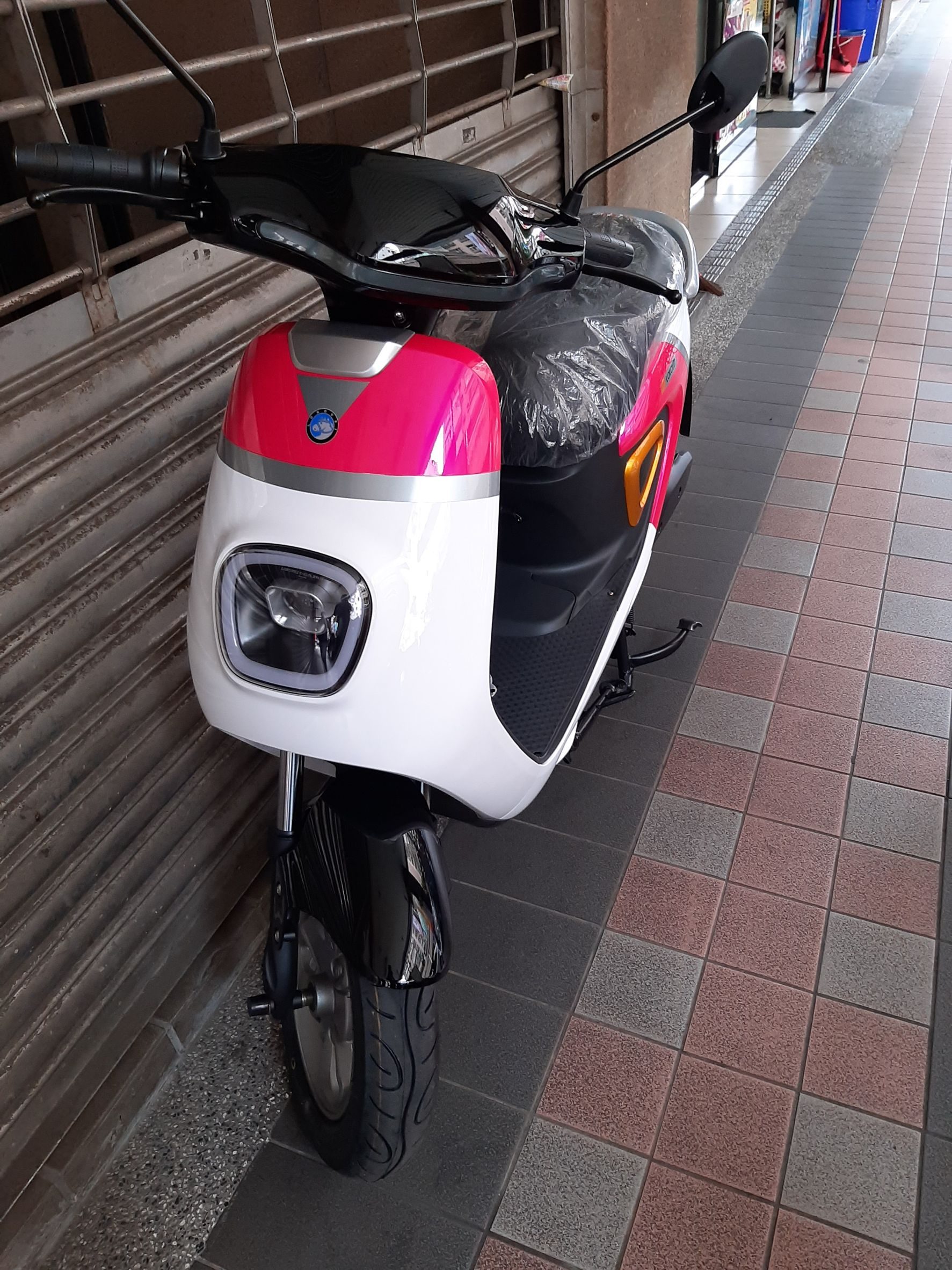 可愛馬微型電動二輪車CHT-029S